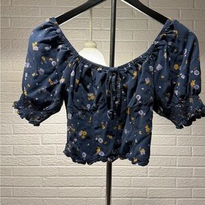 SO Blue and Gold‎ Puff Sleeve Crop Blouse